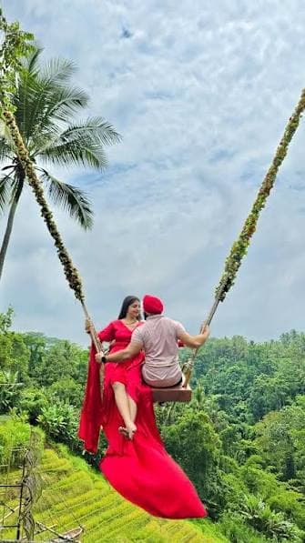 Bali with free Couple Swings