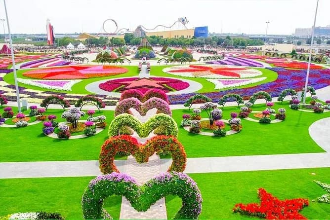 Dubai Fully Loaded Tour with Miracle Garden & Global Village